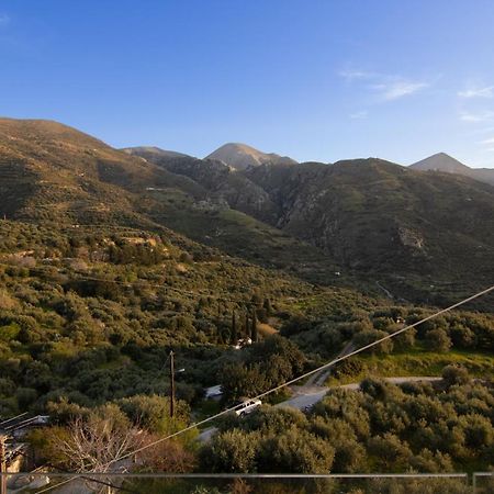 The Mountain House - Authentic Cretan Hideaway - Breathtaking And Nature Views Tourloti Bagian luar foto